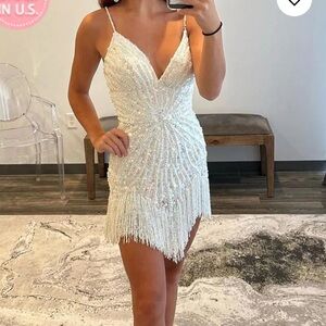 Helly Moon White fringe dress